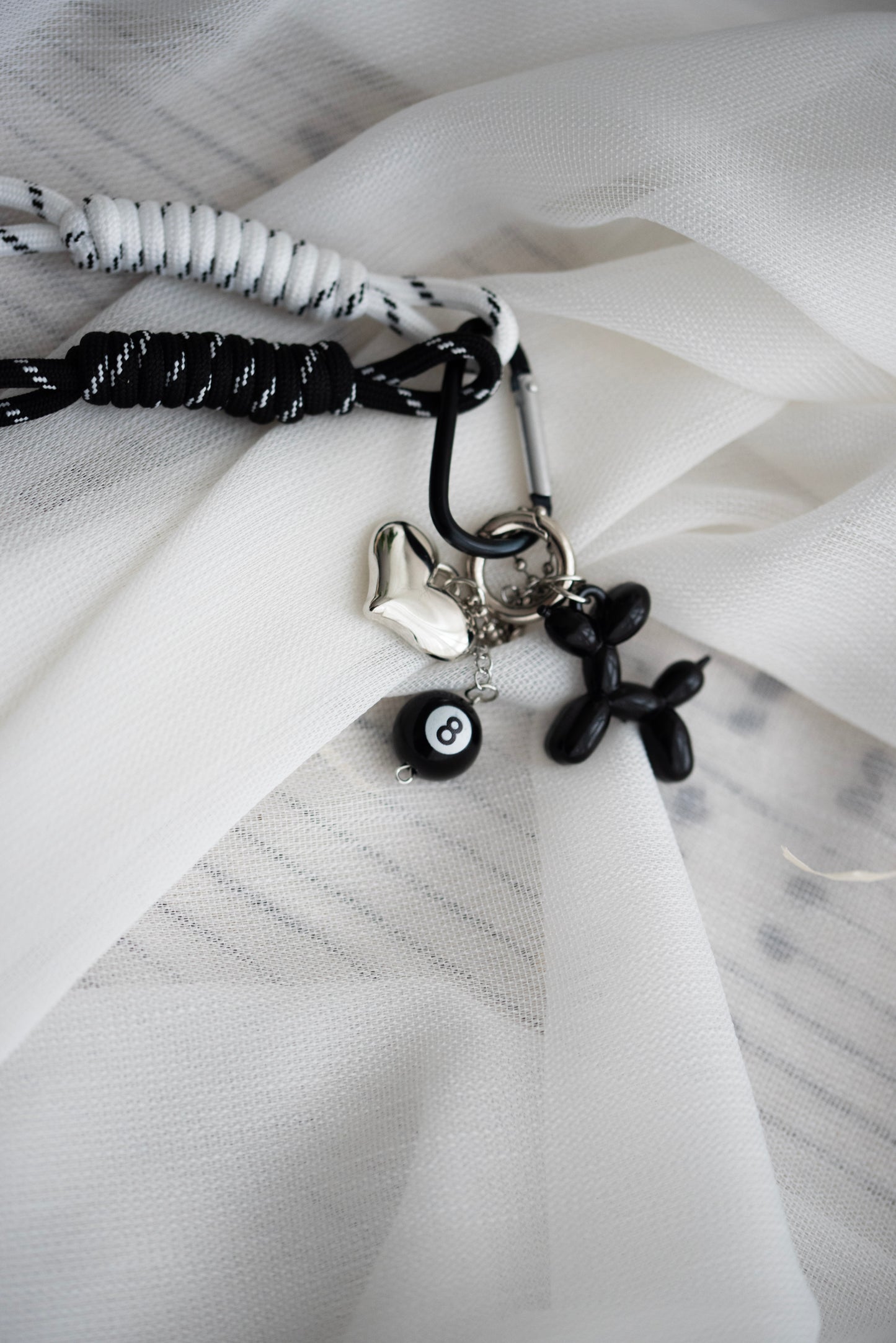 TaschenanhÀnger Black Balloon Dog