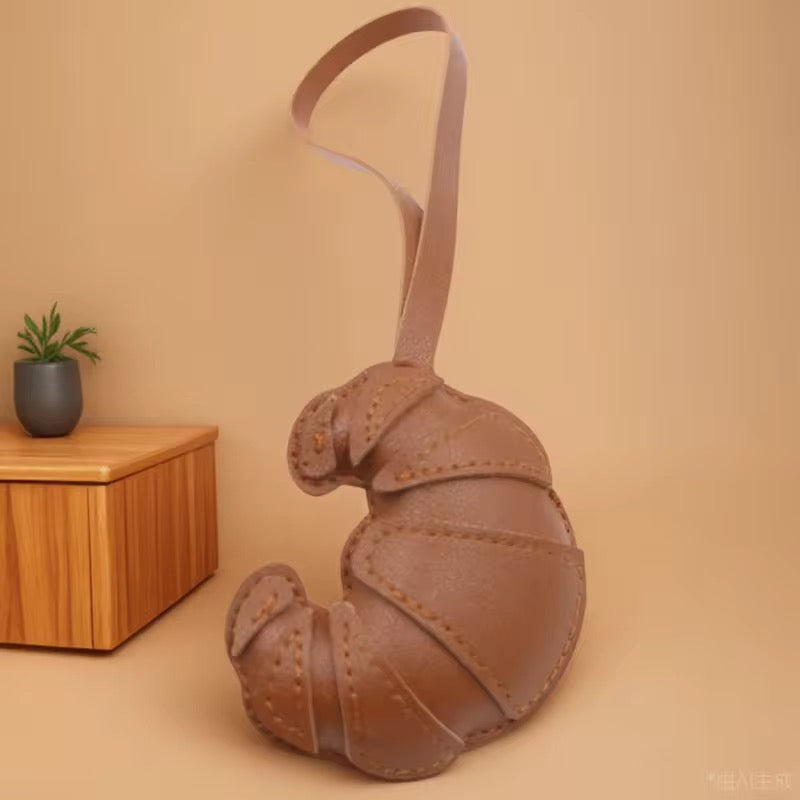Taschenanhänger Croissant